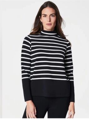 SPANX AirEssentials Mock Neck Pullover Black White Stripe Size 1X.